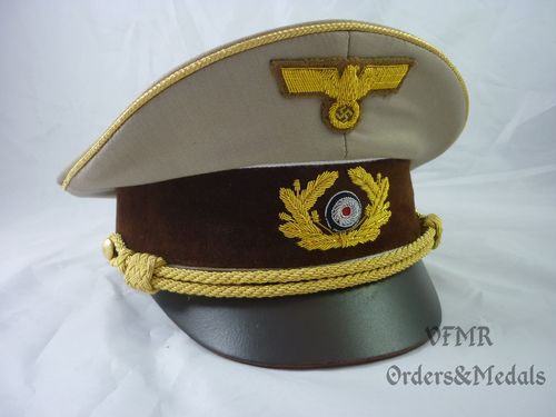 Chapéu do Führer, reprodução