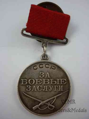 Médaille pour mérites au combat