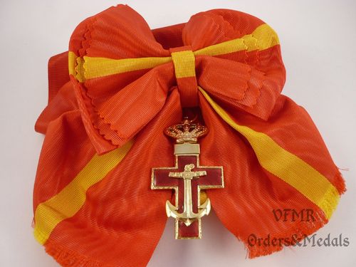 Banda da Grande Cruz de Mérito Naval com distintivo vermelho