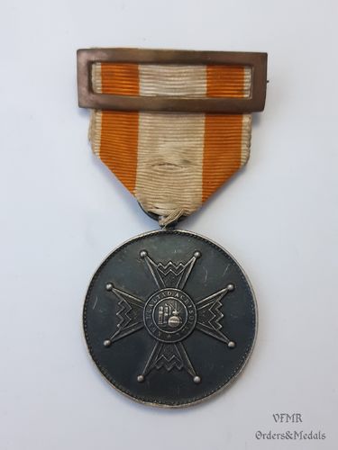 Silver medal of the Order of Isabella the Catholic