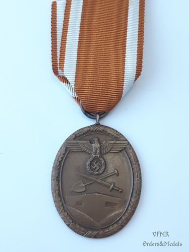 Медаль за защиту западной крепостной стены