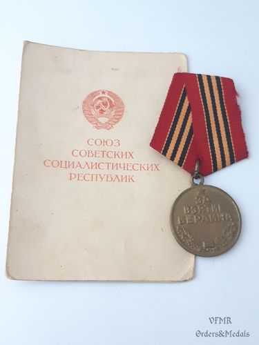 Medalha da Captura de Berlim com documento de concessão