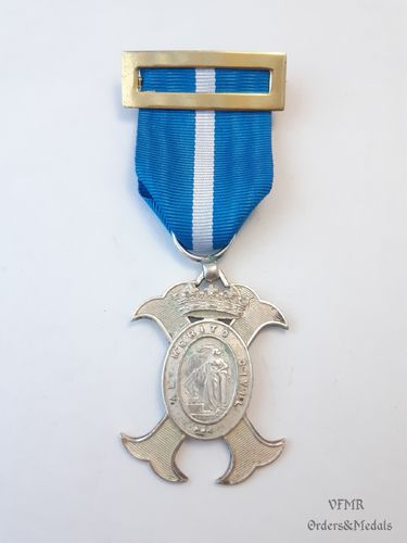 Серебряный крест ордена за гражданские заслуги