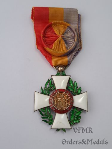 Орден Освобождения Испании, командор