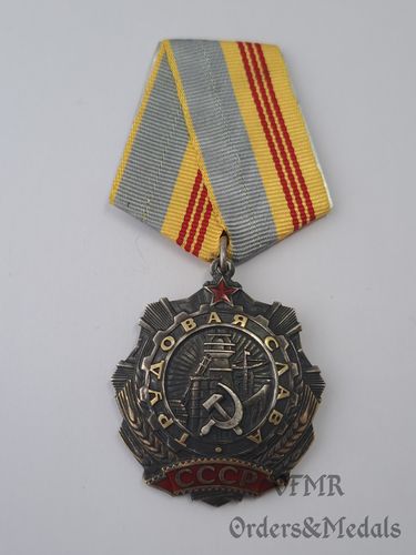 Order of Labor Glory 3. Klasse