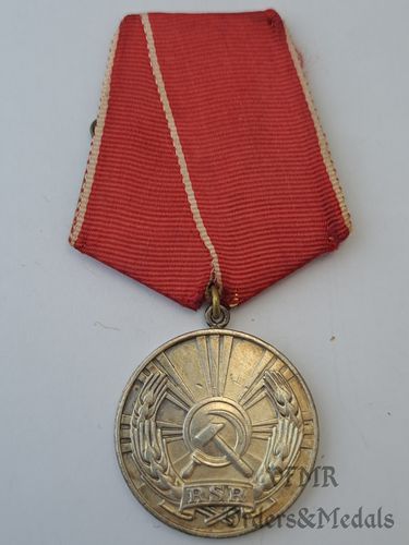 Roménia - Medalha do Trabalho