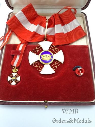 Italy - Order of the Crown, commander