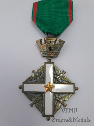 Italie - Ordre de la République, croix de chevalier