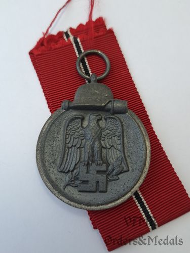 Medalha da Campanha do Leste (19)