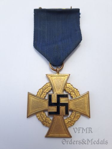 Медаль за 40 лет преданной службы Государству